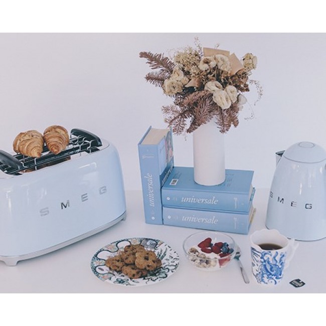 Smeg 50's Style Toaster TSF01PBEU Pastel Blue Smeg 50's Style Toaster TSF01PBEU Pastel Blue
