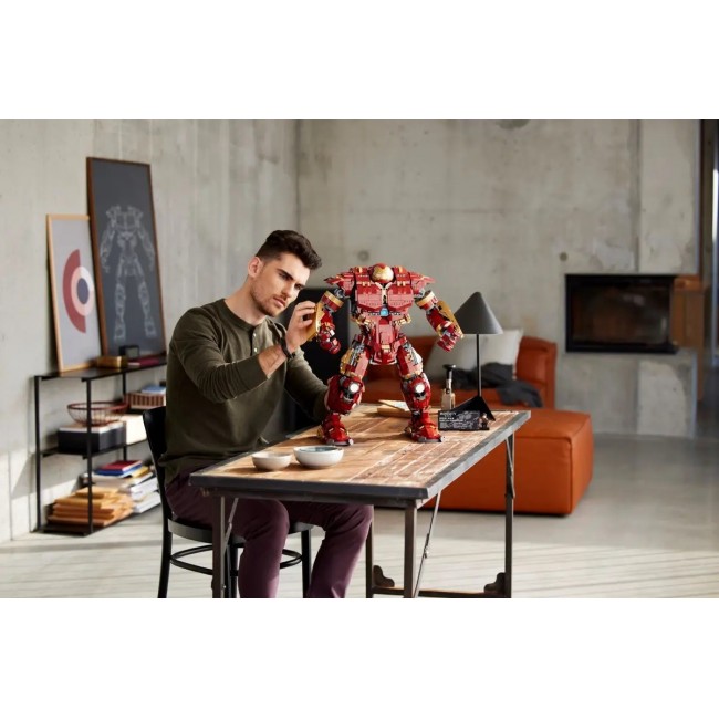 LEGO MARVEL 76210 HULKBUSTER LEGO MARVEL 76210 HULKBUSTER