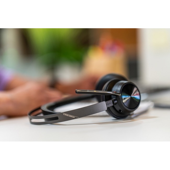 HP Poly Voyager Focus 2 USB-C-C Headset +USB-C/A Adapter HP Poly Voyager Focus 2 USB-C-C Headset +USB-C/A Adapter