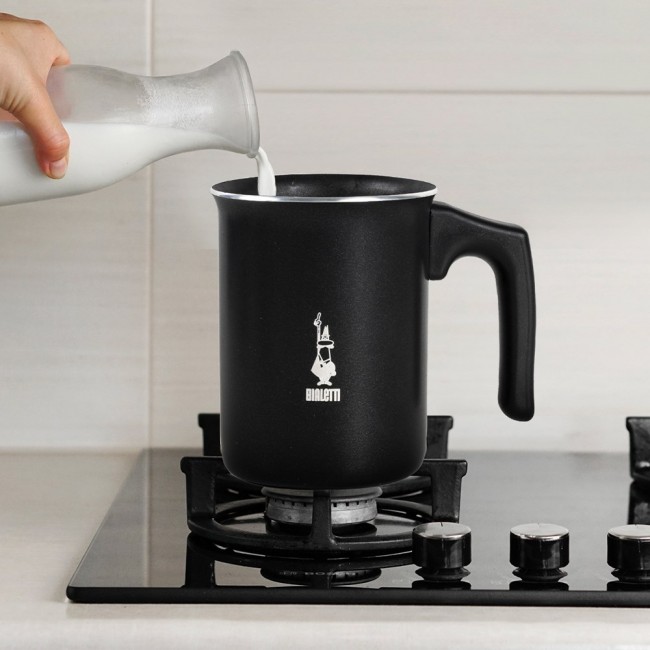 Bialetti 00AGR394 milk frother/warmer Manual milk frother Black