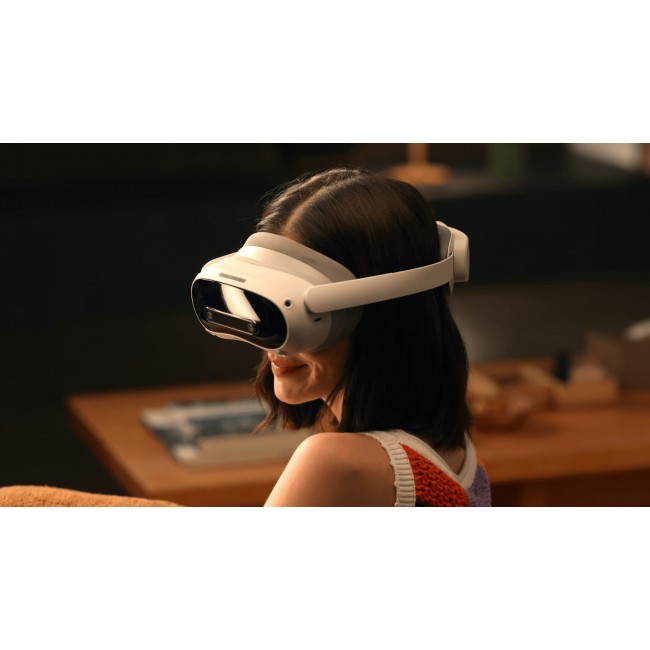 PICO 4 Ultra Dedicated head mounted display 580 g White