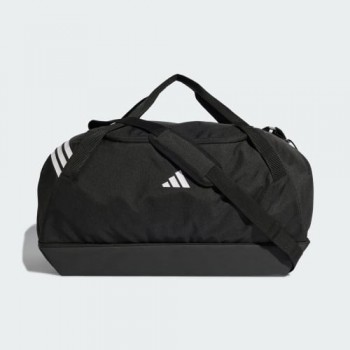 Adidas JY7946_500 duffel bag