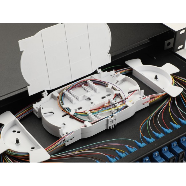 Equip 24-Port Fiber Optic Splice Box, SC Duplex, OS2, 1U, Equipped, Black