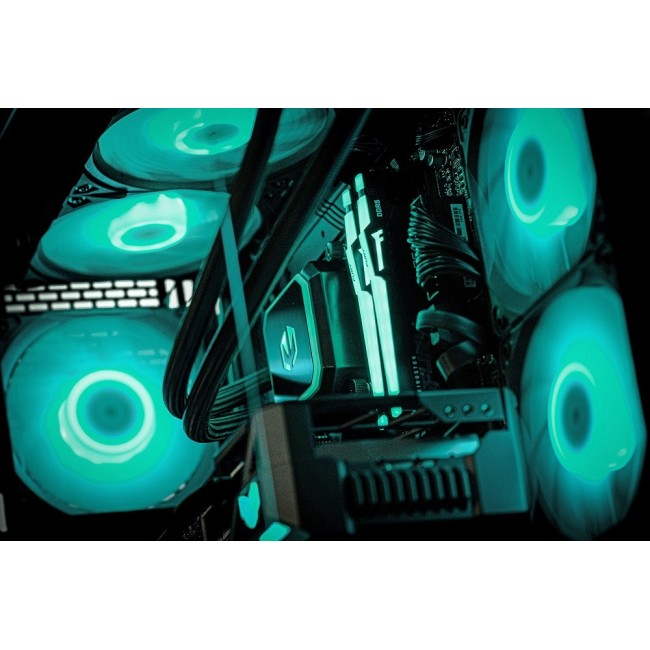 Actina 5901443416661 PC AMD Ryzen 9 9900X3D 192 GB DDR5-SDRAM 4 TB SSD NVIDIA GeForce RTX 5090 Windows 11 Home Midi Tower Black