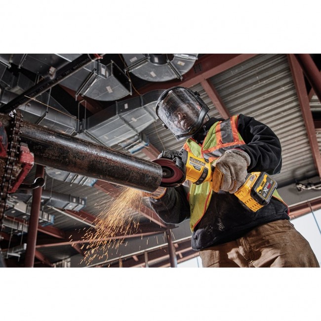 DeWALT DCG418N-XJ angle grinder 2.18 kg DeWALT DCG418N-XJ angle grinder 2.18 kg
