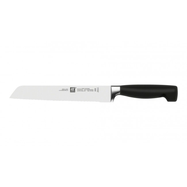 Set of 4 knives in a Zwilling Four Star block Set of 4 knives in a Zwilling Four Star block
