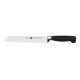 Set of 4 knives in a Zwilling Four Star block Set of 4 knives in a Zwilling Four Star block