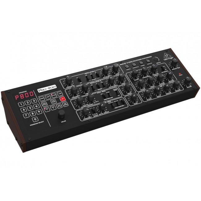Behringer PRO-800 - analogue synthesiser Behringer PRO-800 - analogue synthesiser