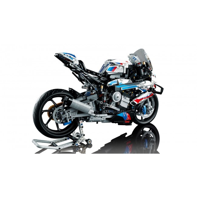 LEGO TECHNIC 42130 BMW M 1000 RR LEGO TECHNIC 42130 BMW M 1000 RR