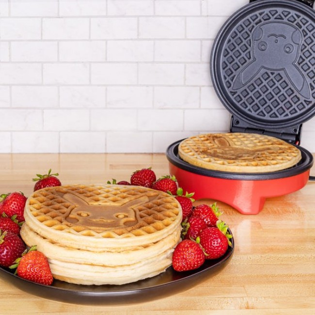 Uncanny Brands WM1POKPIKEU waffle iron 1 waffle(s) Black, Red, Yellow