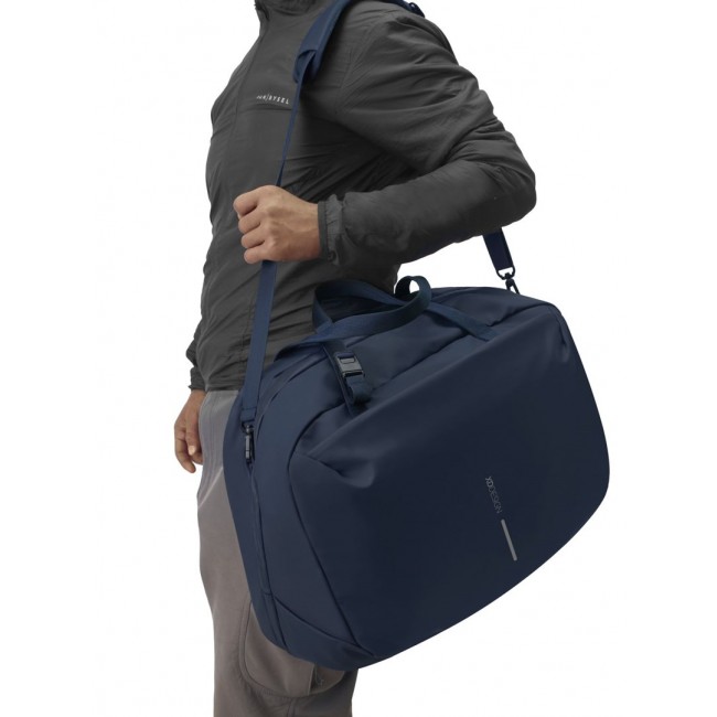 XD DESIGN URBAN BAG WATER RESISTANT DUFFLE NAVY P/N: P706.2925 XD DESIGN URBAN BAG WATER RESISTANT DUFFLE NAVY P/N: P706.2925