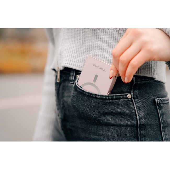 Verbatim Charge 'n' Go Magnetic Wireless Power Bank with stand - 10000 mAh Pink