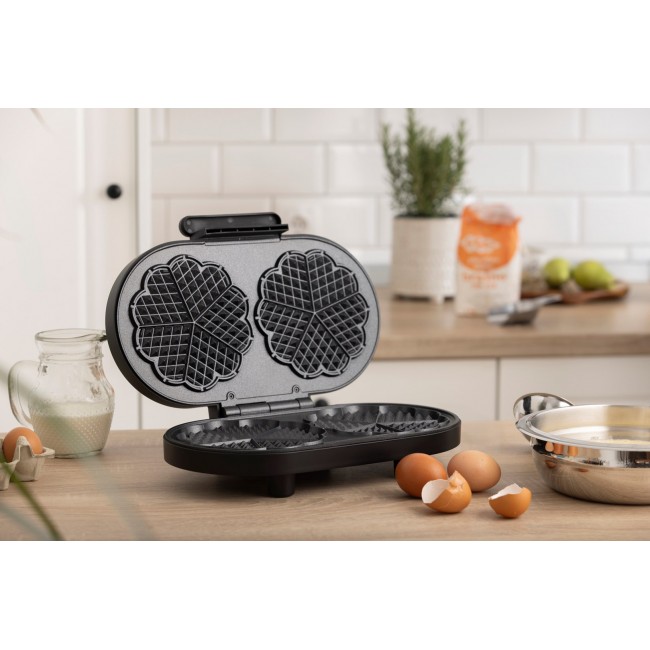 Waffle maker GORENJE WM1200B black, 1200 W Waffle maker GORENJE WM1200B black, 1200 W