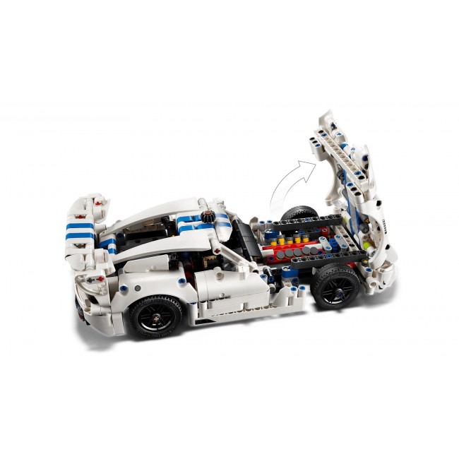 LEGO TECHNIC 42234 Dodge Viper GTS-R Sports Car