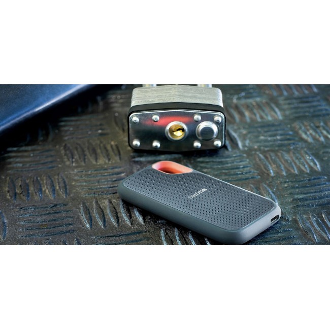 SanDisk Extreme Portable 2000 GB Black SanDisk Extreme Portable 2000 GB Black