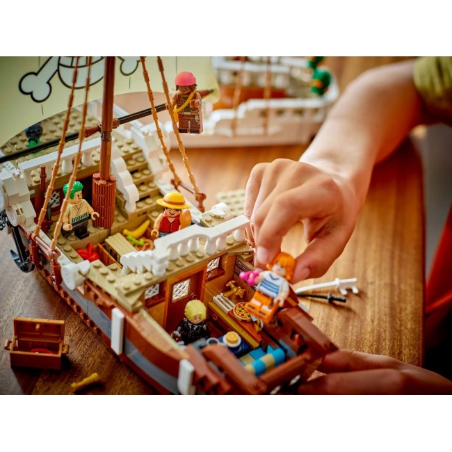 LEGO ONE PIECE 75639 The Going Merry Pirate Ship