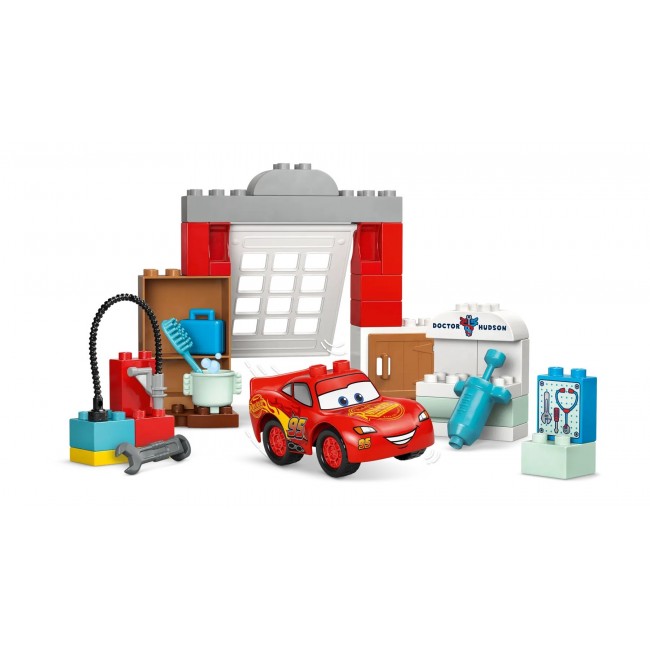 LEGO DUPLO 10456 McQueen's Visit to Doc's Garage