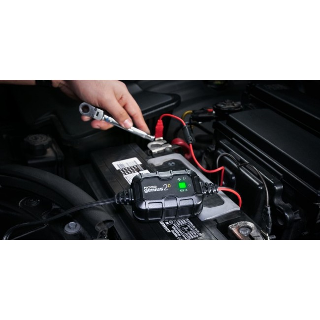 GENIUS2DEU 2A Direct-Mount Battery Charger GENIUS2DEU 2A Direct-Mount Battery Charger