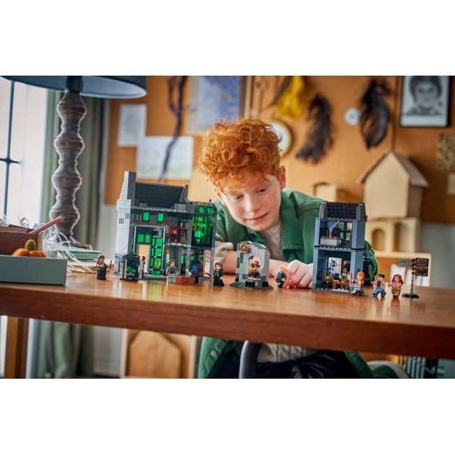 LEGO HARRY POTTER 76471 Knockturn Alley Wizarding Shops LEGO HARRY POTTER 76471 Knockturn Alley Wizarding Shops