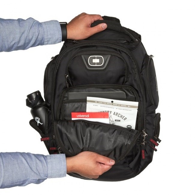 OGIO BACKPACK GAMBIT BLACK P/N: 111072_03 OGIO BACKPACK GAMBIT BLACK P/N: 111072_03