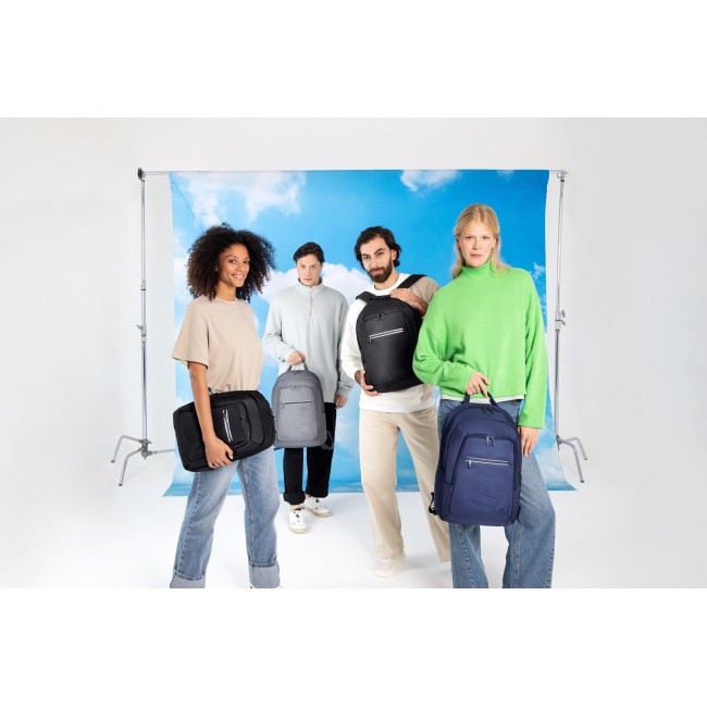 RIVACASE 7561 Laptop Backpack 15.6