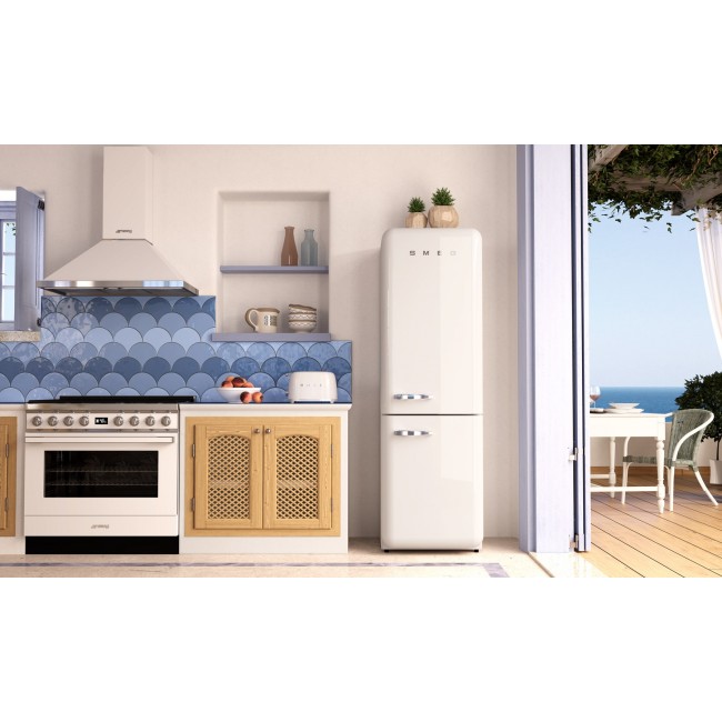 SMEG Toaster white TSF01WHEU