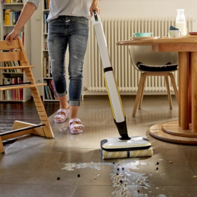 K rcher FC 7 CORDLESS Electric broom Battery Wet Bagless Black, White, Yellow 2.85 Ah