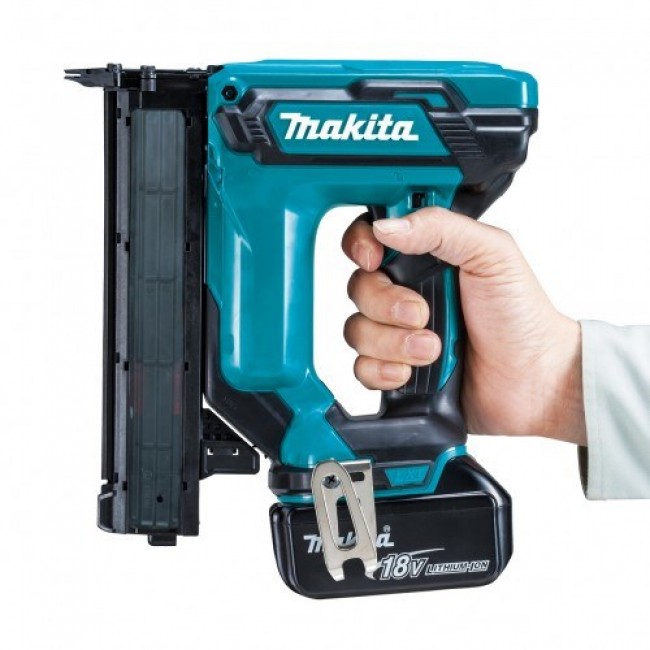 Makita DFN350Z nailer/staple guns Pneumatic