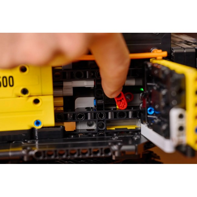 LEGO TECHNIC 42215 Volvo EC500 Hybrid Excavator LEGO TECHNIC 42215 Volvo EC500 Hybrid Excavator