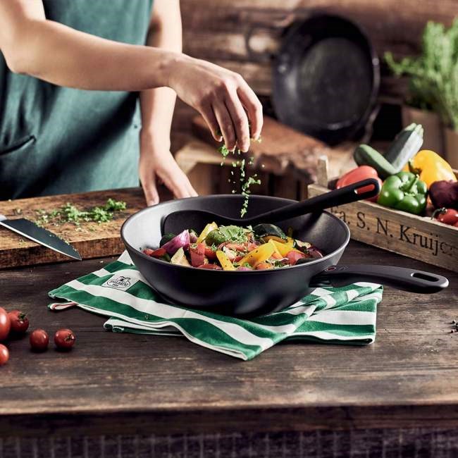 Frying Pan BALLARINI Avola wok titanium 30 cm 75002-915-0