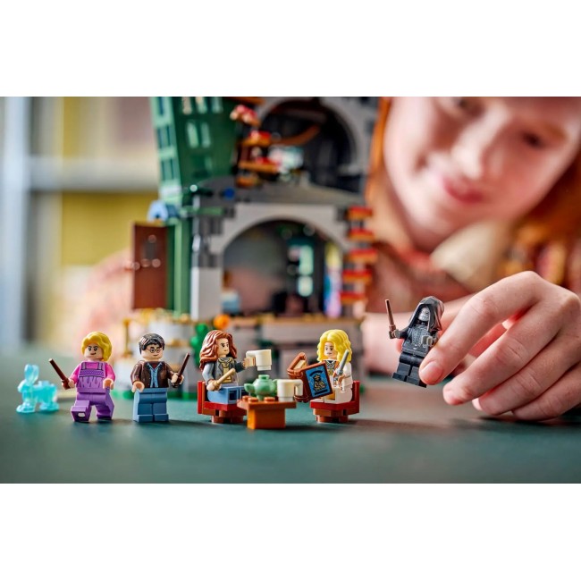 LEGO HARRY POTTER 76467 Luna Lovegood's House LEGO HARRY POTTER 76467 Luna Lovegood's House
