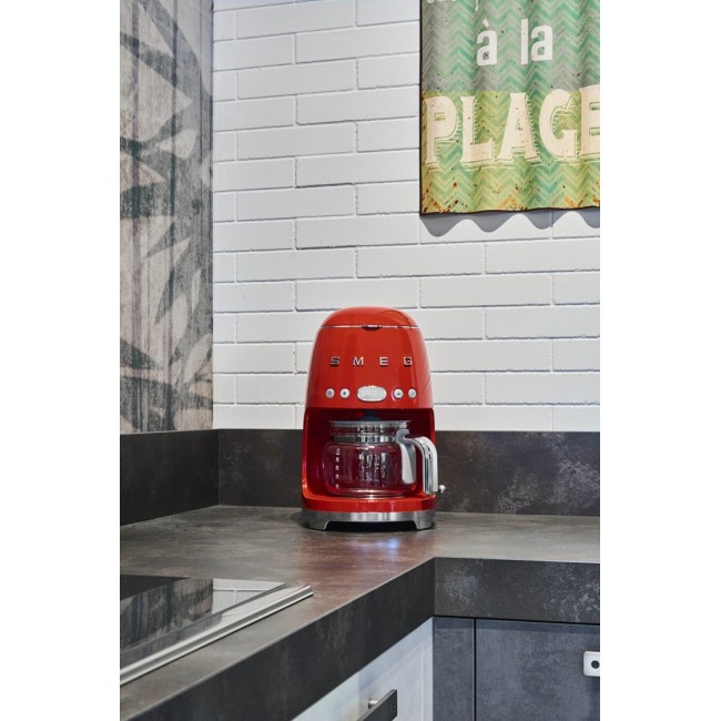 SMEG Coffee Machine (DCF02RDEU) Red