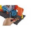 Hot Wheels City Super Twist Tyre Shop Playset and Car