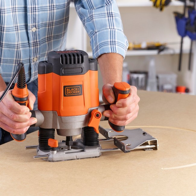 Black & Decker KW1200EKA-QS router/trimmer Black, Grey, Orange Black & Decker KW1200EKA-QS router/trimmer Black, Grey, Orange