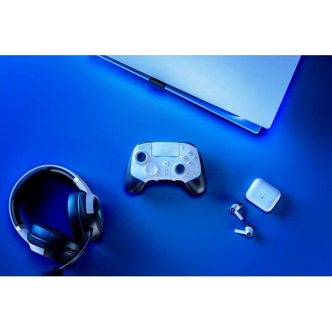 Razer Wolverine V2 Pro White Gamepad Analogue / Digital PC, PlayStation 5