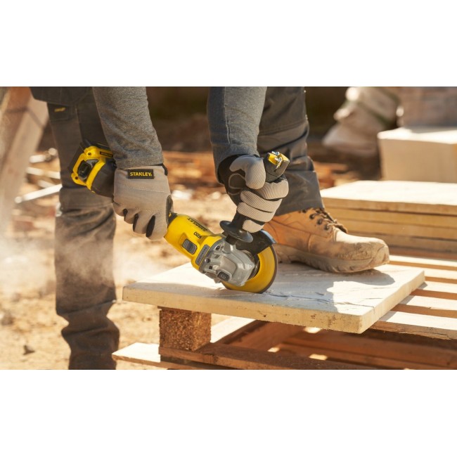 STANLEY FatMax SFMCG710B Angle Grinder