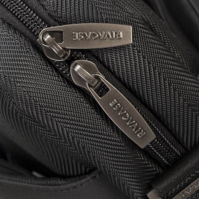 Rivacase 8135 39.6 cm (15.6