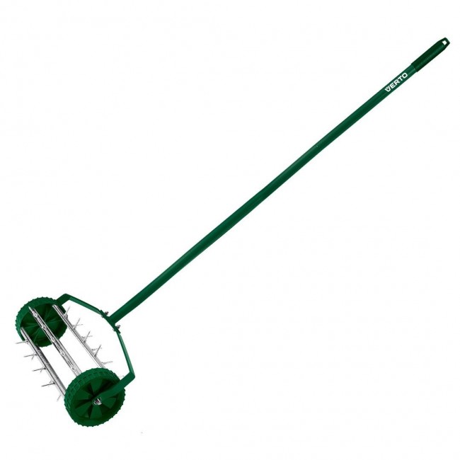 Verto 15G539 manual lawn aerator