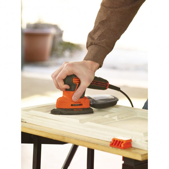 Black & Decker KA2500K-QS portable sander