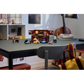 LEGO WEDNESDAY 76785 Thing's Apartment