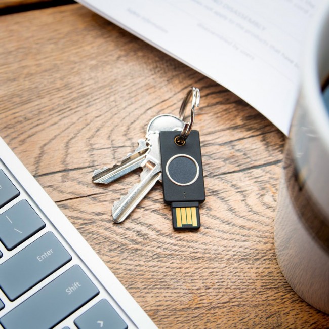 Yubico YubiKey Bio FIDO Edition Yubico YubiKey Bio FIDO Edition