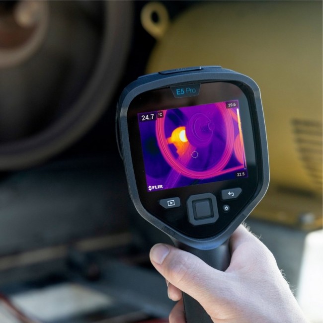 FLIR One E5-PRO thermal imaging camera Black 160 x 120 pixels Built-in display 640 x 480 pixels