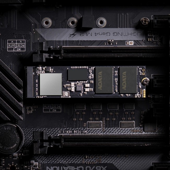 XPG GAMMIX S70 BLADE 512 GB M.2 PCI Express 4.0 NVMe 3D NAND XPG GAMMIX S70 BLADE 512 GB M.2 PCI Express 4.0 NVMe 3D NAND