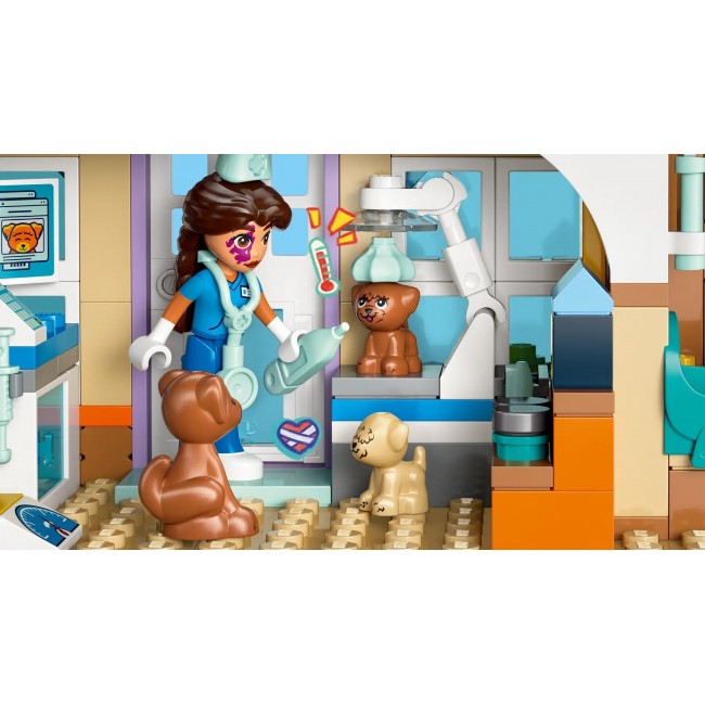 LEGO FRIENDS 42651 Horse and Pet Vet Clinic LEGO FRIENDS 42651 Horse and Pet Vet Clinic