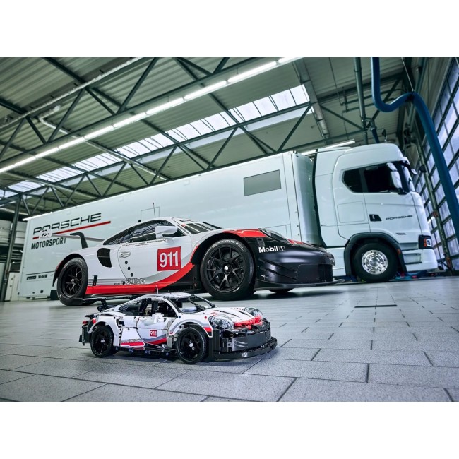 LEGO TECHNIC 42096 PORSCHE 911 RSR LEGO TECHNIC 42096 PORSCHE 911 RSR