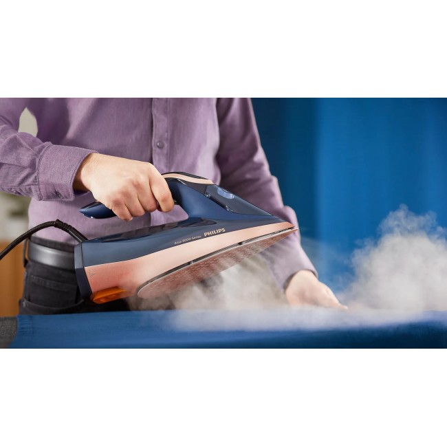 Steam iron PHILIPS DST 8050/20
