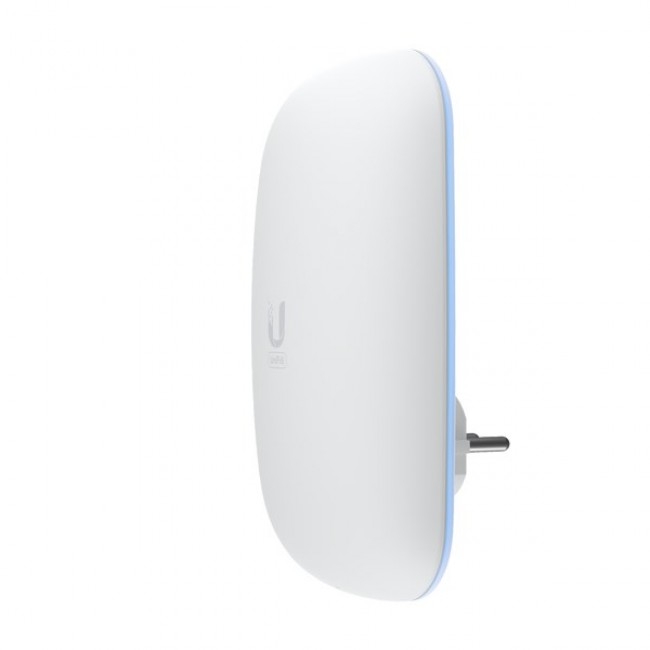 Ubiquiti UniFi6 Extender Wi-Fi signal booster