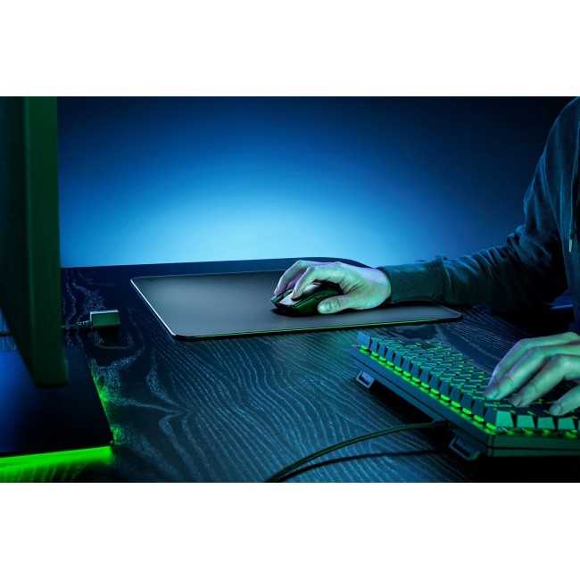 RAZER ATLAS TEMPERED GLASS LARGE BLACK