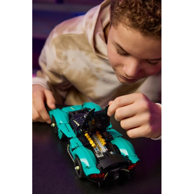 LEGO TECHNIC 42208 Aston Martin Valkyrie