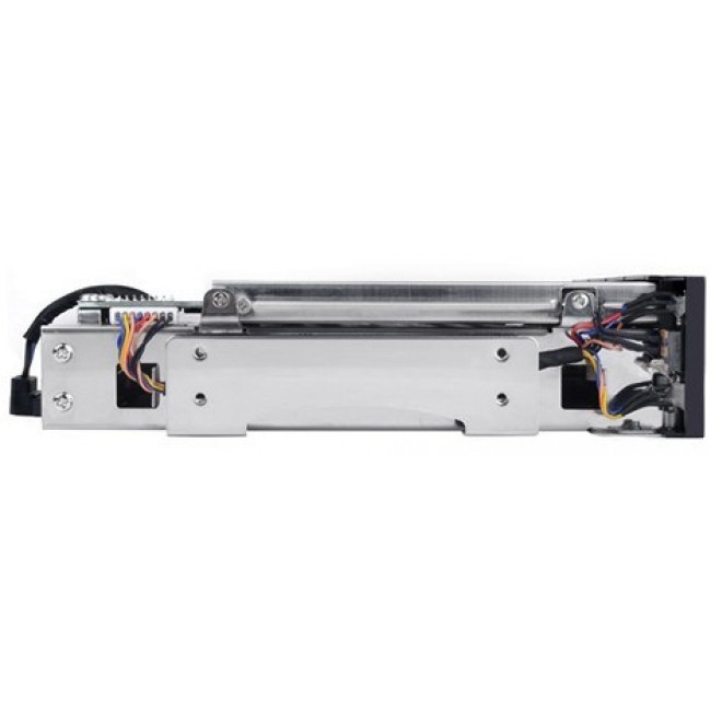 Thermaltake ST0026Z drive bay panel 2.5/3.5 Thermaltake ST0026Z drive bay panel 2.5/3.5